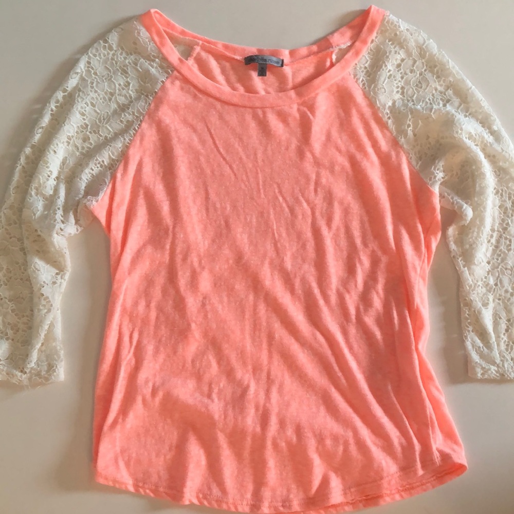 Quarter Sleeve Shirt